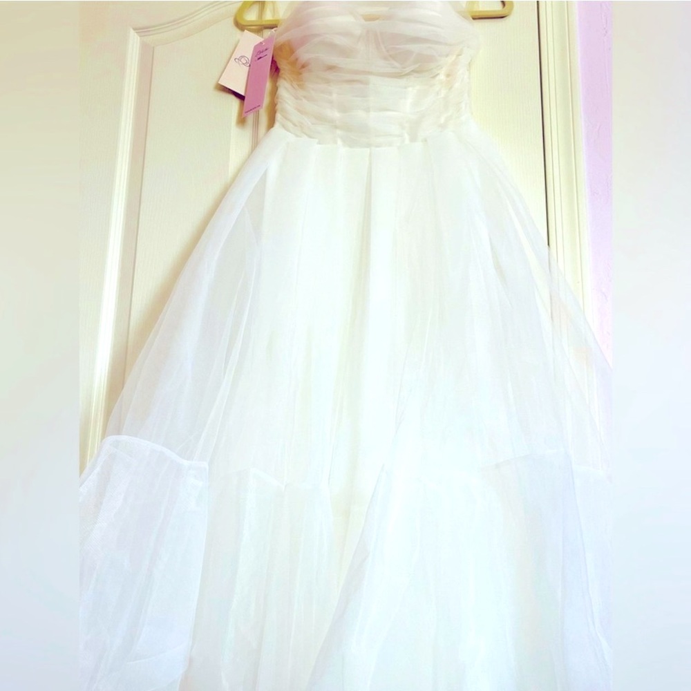 Brand new WEDDING MIDI white soft tulle dress